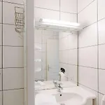 De 55 M² Au Coeur D'un Domaine Viticole A 2 Km De Narbonne-plage, Ideal Pour 5 Pers. - Fr-1-409-177