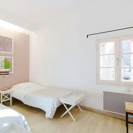 Διαμέρισμα De 55 M² Au Coeur D'un Domaine Viticole A 2 Km De Narbonne-plage, Ideal Pour 5 Pers. Ναρμπόν