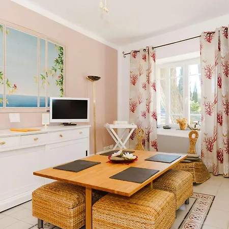 De 55 M² Au Coeur D'un Domaine Viticole A 2 Km De Narbonne-plage, Ideal Pour 5 Pers. Διαμέρισμα *